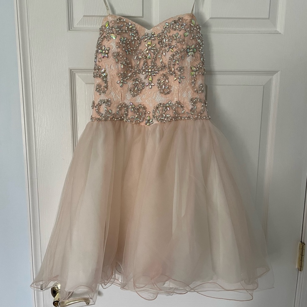Camille La Vie size 4 dress